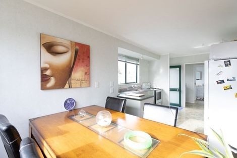 Photo of property in 8a Perry Place, Bader, Hamilton, 3206