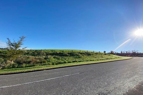 Photo of property in 74 Ohau Terraces, Ohau, 5570