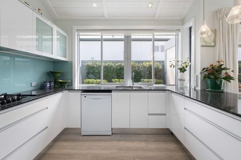 Photo of property in 7 Ian Place, Waihi Beach, 3611