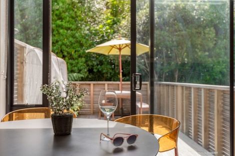 Photo of property in 20/8 Thatcher Crescent, Crofton Downs, Wellington, 6035