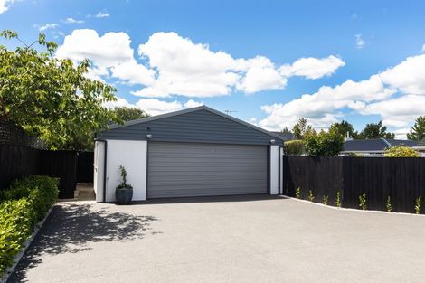 Photo of property in 15a Tomes Road, St Albans, Christchurch, 8052