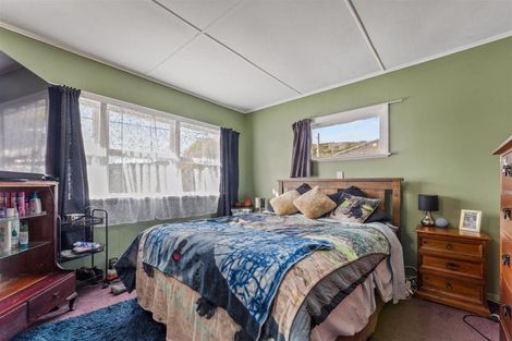 Photo of property in 52 Polstead Road, Stoke, Nelson, 7011