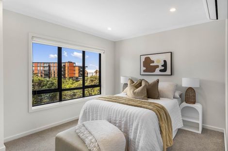 Photo of property in 5/35 Marine Parade, Hobsonville, Auckland, 0616