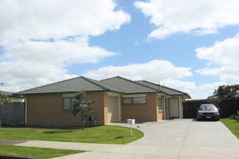 Photo of property in 3 Templeton Place, Clendon Park, Auckland, 2103