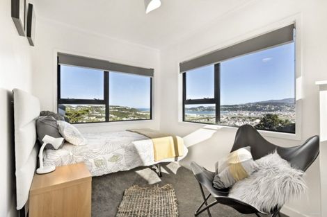 Photo of property in 5 Inverell Way, Seatoun, Wellington, 6022