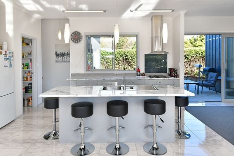 Photo of property in 962 Kahikatea Flat Road, Waitoki, Kaukapakapa, 0871