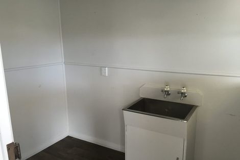 Photo of property in 15 Aberdeen Avenue, Takaro, Palmerston North, 4412