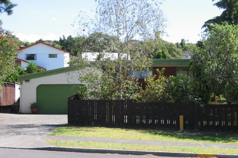 Photo of property in 24 Weetman Drive, Browns Bay, Auckland, 0630