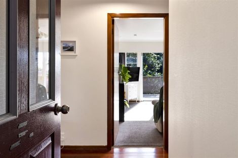 Photo of property in 7a Penrith Street, Westown, New Plymouth, 4310