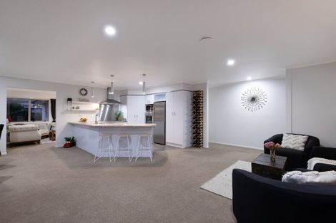 Photo of property in 28 Tuscany Place, Ohauiti, Tauranga, 3112