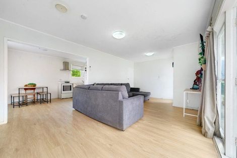 Photo of property in 6 Valencia Place, Manurewa, Auckland, 2102