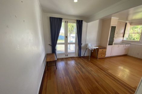 Photo of property in 10 Ribblesdale Road, Henderson, Auckland, 0612