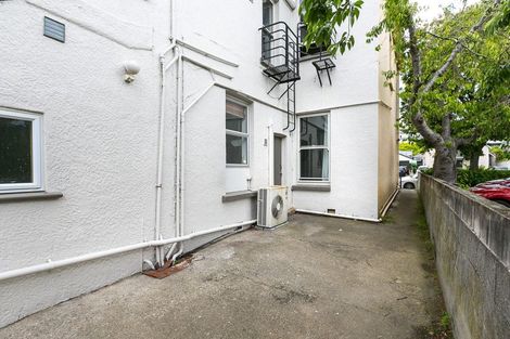 Photo of property in 135 Leith Street, Dunedin Central, Dunedin, 9016
