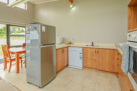 Photo of property in 119 Engles Road, Shannon, 4821