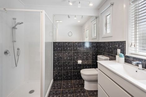 Photo of property in 20c Howe Street, Howick, Auckland, 2014