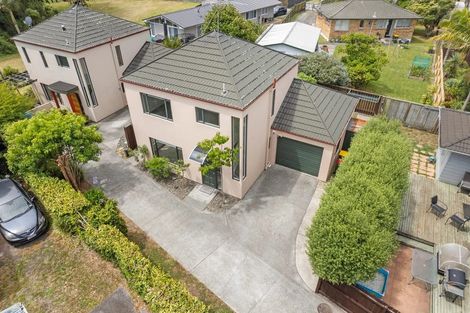 Photo of property in 59a Reelick Avenue, Pakuranga Heights, Auckland, 2010