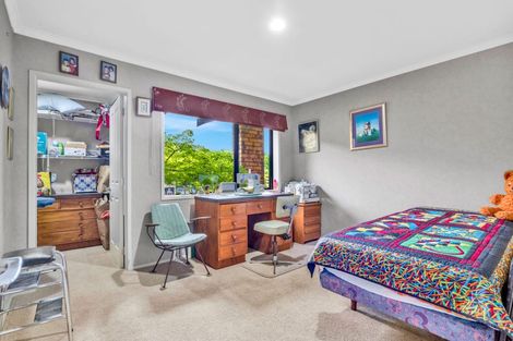 Photo of property in 325a Awai Road, Tarurutangi, New Plymouth, 4372