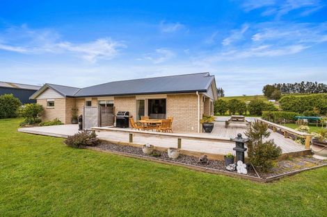 Photo of property in 92 Maungakaramea Road, Puwera, Whangarei, 0178