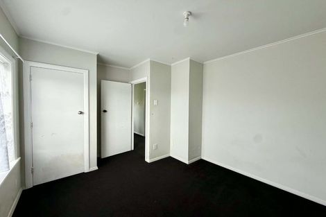 Photo of property in 20 Cook Street, Marfell, New Plymouth, 4310