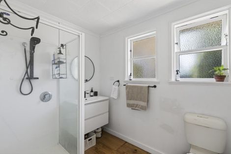 Photo of property in 4 Raleigh Street, Vogeltown, New Plymouth, 4310