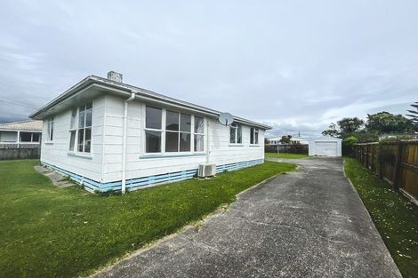 Photo of property in 3 Matai Place, Otaki, 5512