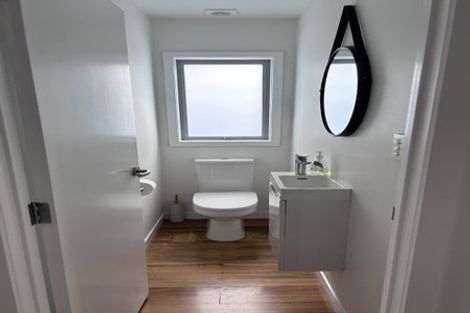 Photo of property in 22 Tiri Road, Manly, Whangaparaoa, 0930