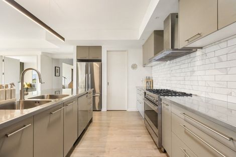 Photo of property in 31 Matheson Crescent, Albert Town, Wanaka, 9305