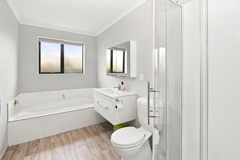 Photo of property in 23 Makawe Roa Street, Marshland, Christchurch, 8083