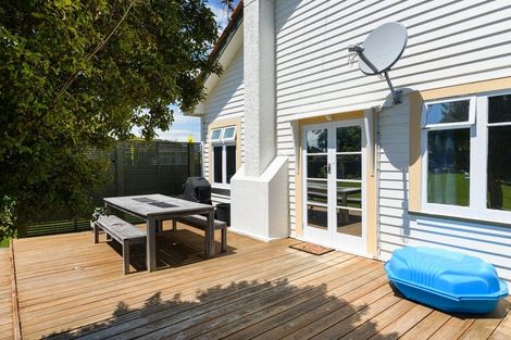 Photo of property in 42 Alexandra Street, Marton, 4710