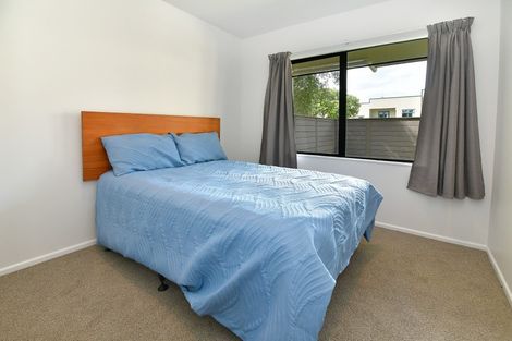 Photo of property in 1/62 Fernhill Way, Oteha, Auckland, 0632