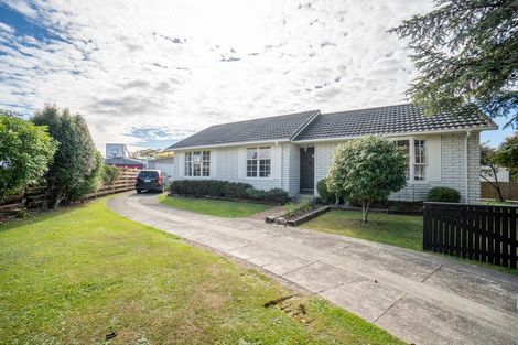 Photo of property in 86 Ruamahanga Crescent, Terrace End, Palmerston North, 4410