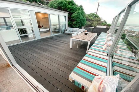 Photo of property in 14 Defender Lane, Redcliffs, Christchurch, 8081