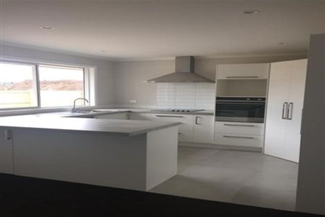 Photo of property in 22 Huka Heights Drive, Rangatira Park, Taupo, 3330