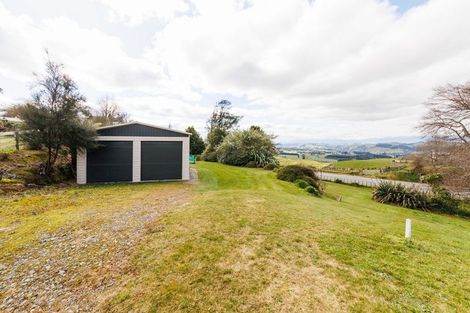 Photo of property in 15 Hau Whiti Place, Kimbolton, 4774