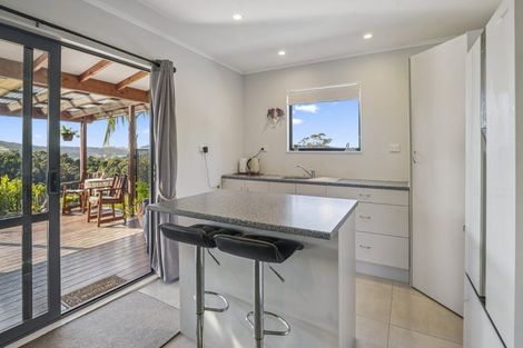 Photo of property in 82 Pinchgut Road, Kaukapakapa, 0873
