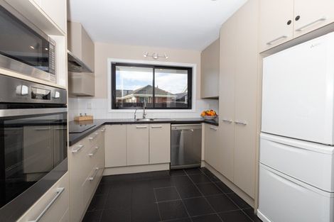 Photo of property in 92 Sparks Road, Hoon Hay, Christchurch, 8025