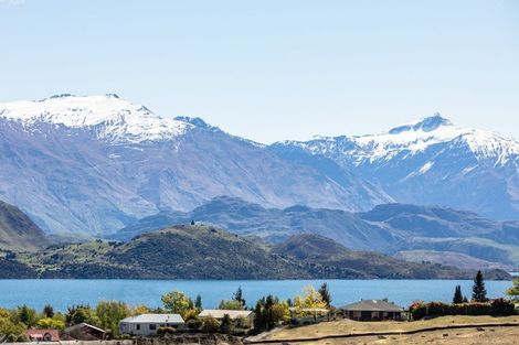 Photo of property in 30 Kirimoko Crescent, Wanaka, 9305