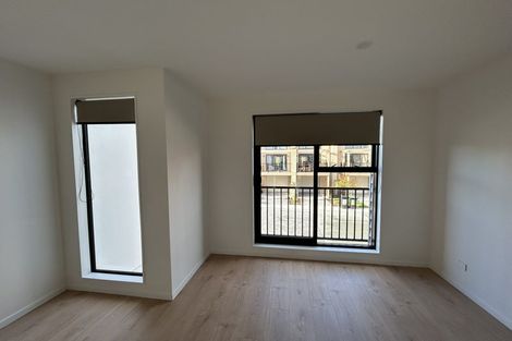 Photo of property in 11 Falcon Crescent, Hobsonville, Auckland, 0618