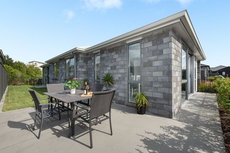 Photo of property in 5 Shannon Lane, Pyes Pa, Tauranga, 3112