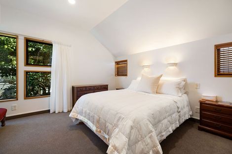 Photo of property in 4 Peregrine Place, Queenstown, 9300