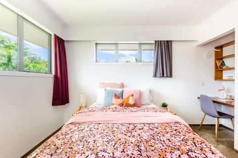 Photo of property in 40 Te Rauparaha Street, Otaki, 5512