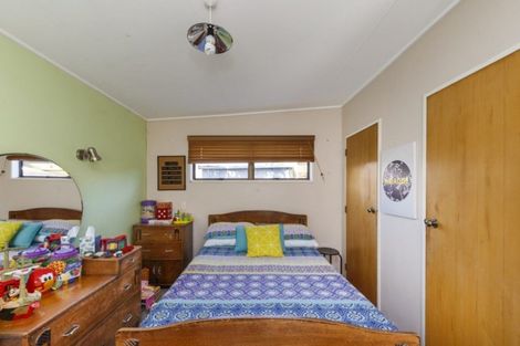 Photo of property in 11 Sandstrom Grove, Feilding, 4702