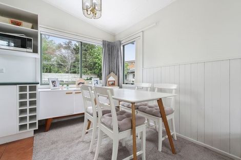 Photo of property in 14 Sari Place, Massey, Auckland, 0614