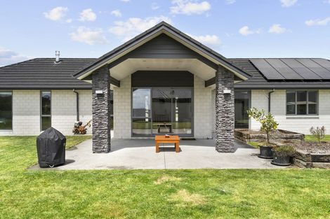 Photo of property in 51 Baxter Michael Crescent, Cambridge, 3434