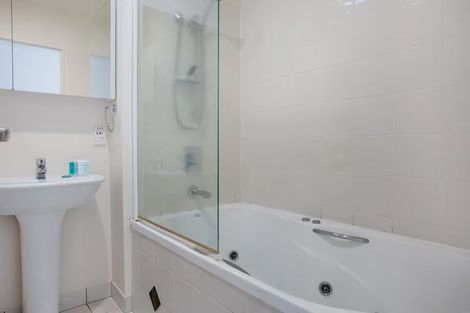 Photo of property in 39/3 Riverside Road, Orewa, 0931