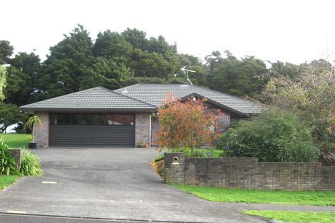 Photo of property in 50 Kuripaka Crescent, The Gardens, Auckland, 2105