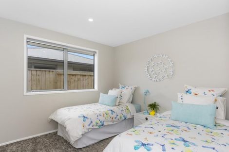 Photo of property in 58 Penetaka Heights, Pyes Pa, Tauranga, 3112