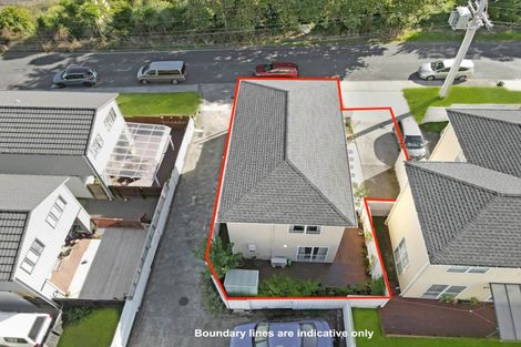 Photo of property in 45c Rangeview Road, Sunnyvale, Auckland, 0612
