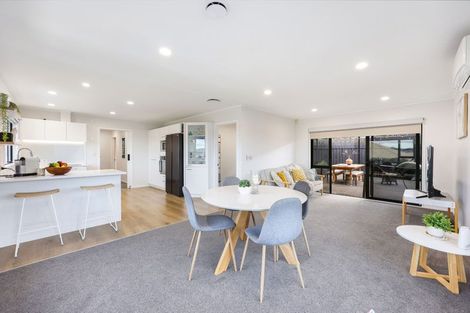 Photo of property in 1/14 Kells Place, Botany Downs, Auckland, 2010