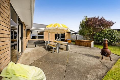 Photo of property in 4 James Drive, Bell Block, New Plymouth, 4312